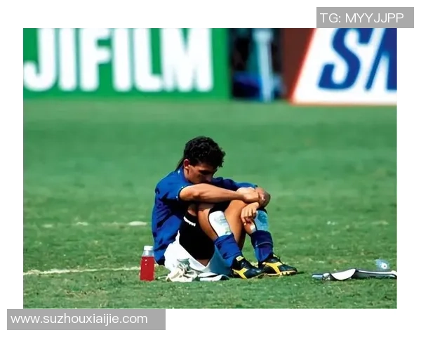 速度超群的足球后卫球星解析 快速反击与防守转换的关键人物